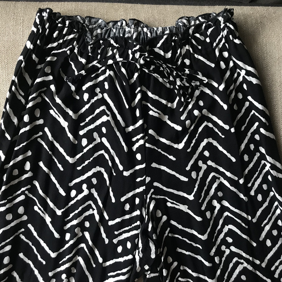 Double Click Black and White Palazzo Pants - Picture 3 of 5